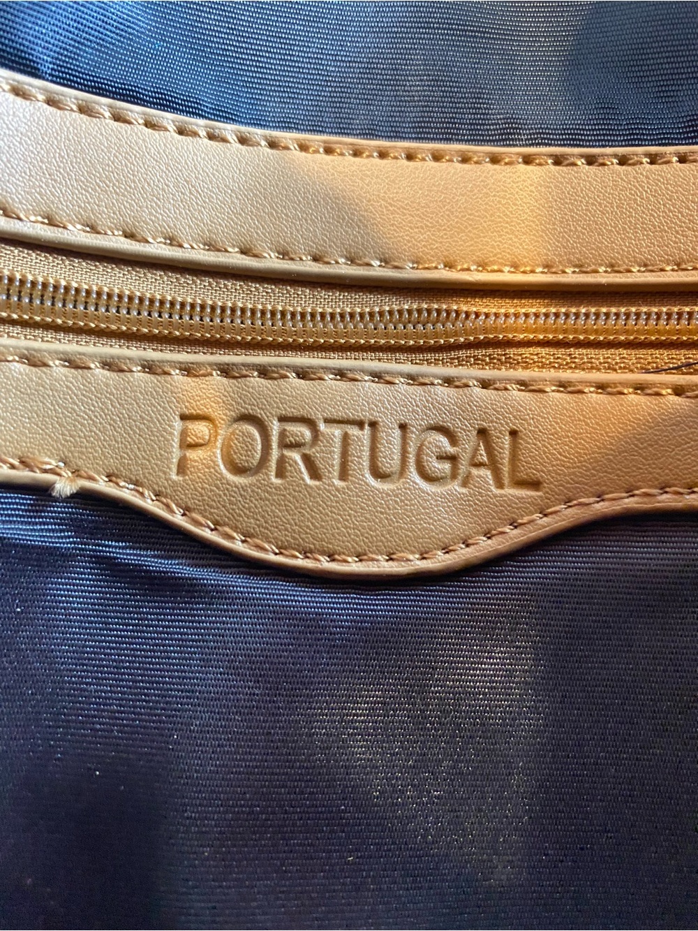 PORTUGAL Natural Cork Bag - Sustainable crossbody bag blue tile pattern - Picture 8 of 13